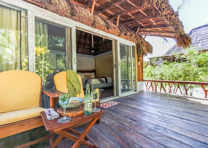Hotel Pescadores 4*