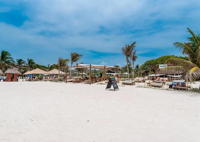 Hotel Pescadores 4*